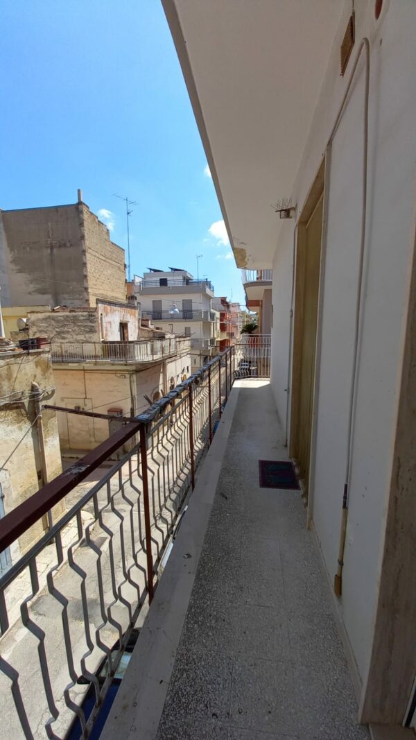 Semindipendente in zona Via San Vito - immagine 8