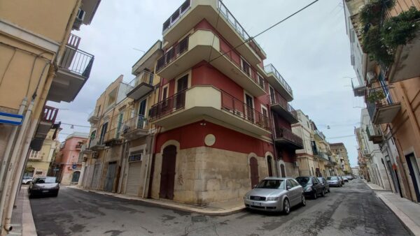 Appartamento in zona Viale IV Novembre