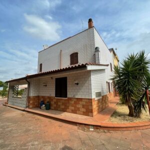 Villa in zona Torre Palomba
