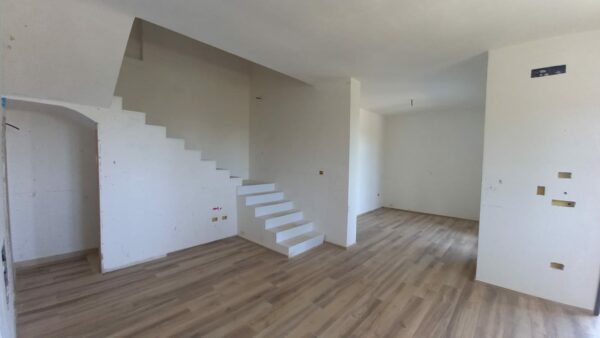 Villa di nuova costruzione In zona Via San Magno - immagine 3