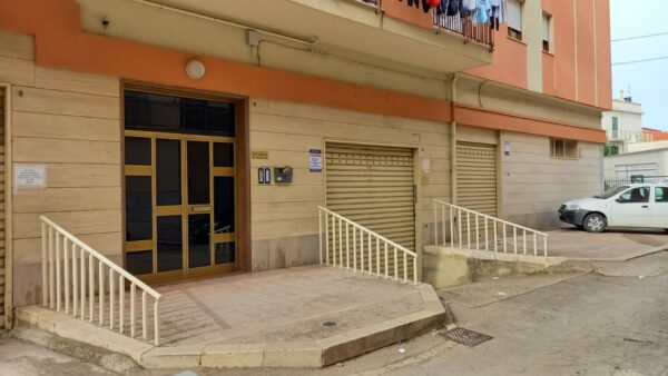 Box auto in zona Via Andria
