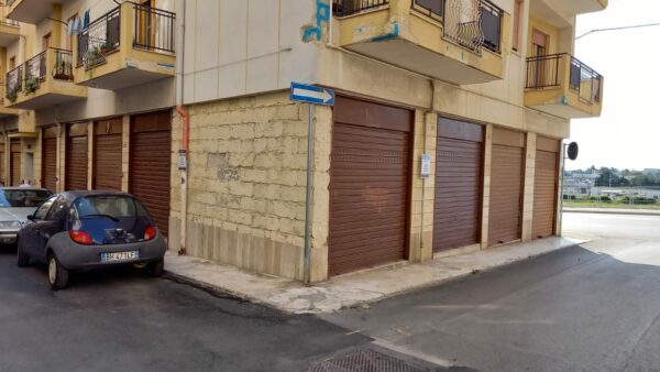 Garage in zona Via Ruvo
