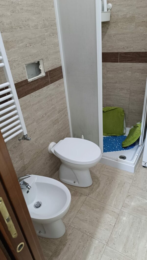 Villa in zona Via Castel del Monte - immagine 5