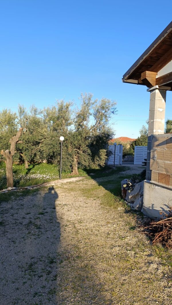 Villa in zona Via Castel del Monte - immagine 13