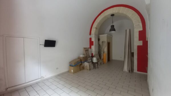 Locale uso abitazione in zona Piazza Indipendenza - immagine 2