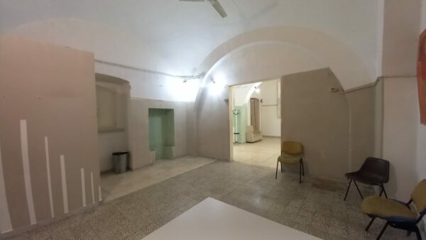 Locale uso abitazione in zona Via Aldo Moro - immagine 5
