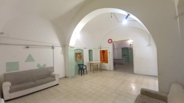 Locale uso abitazione in zona Via Aldo Moro - immagine 2