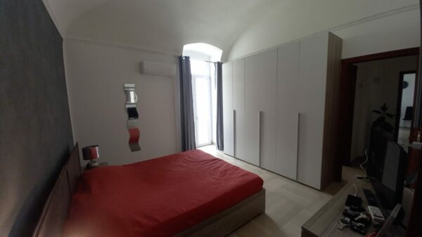Appartamento con mobilio su II livelli in Via Dante - immagine 11