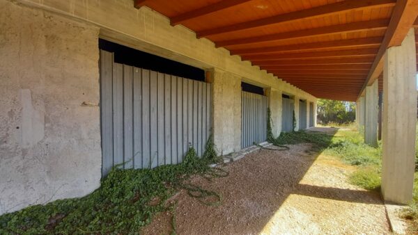 Villa + capannone zona Via Gravina - immagine 2
