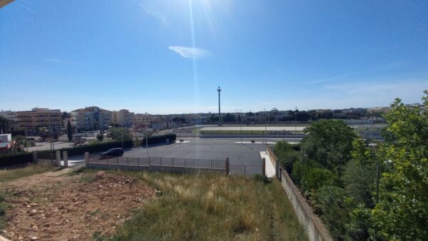 Villa + capannone zona Via Gravina - immagine 15