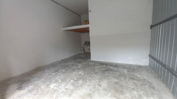 Garage in zona Via San Vito - immagine 2