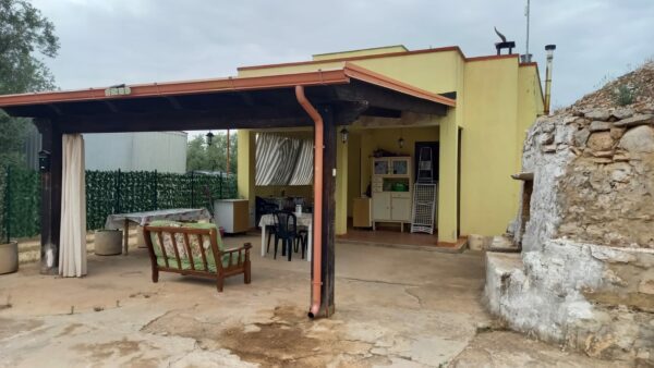 Villino in zona Via Vecchia Molfetta