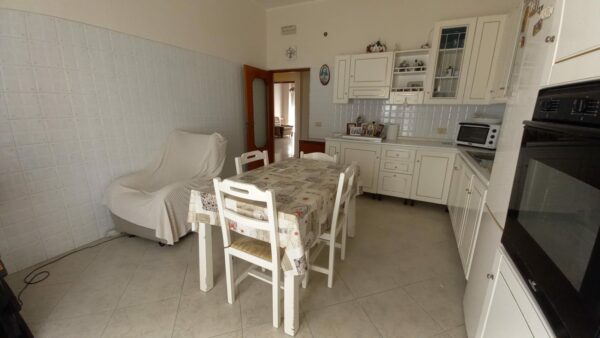 Appartamento in zona Via Digione - immagine 4