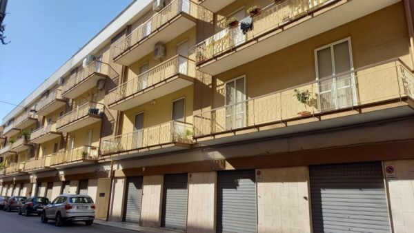 Appartamento in zona Via Digione