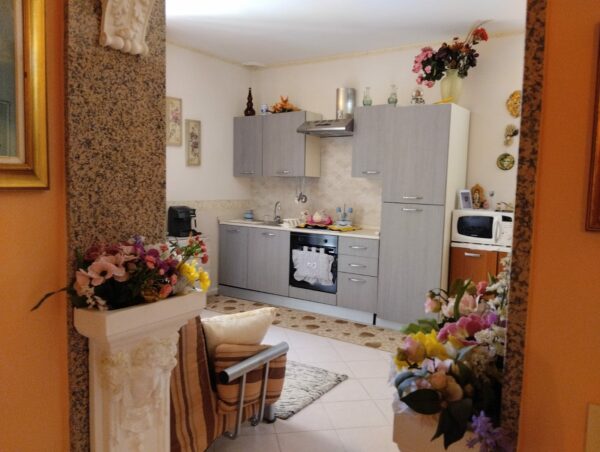 Indipendente in zona Via San Domenico - immagine 14