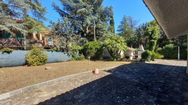 Villa In zona Castel del Monte - immagine 22