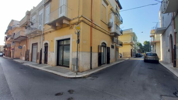 Locale in zona Via Spirito Santo