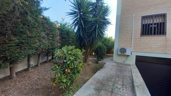 Piano rialzato con box auto a Mariotto (frazione di Bitonto) - immagine 29