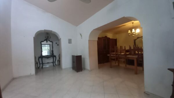 Villa in zona Lago Baione - immagine 4