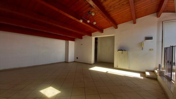 Soluzione su II livelli in zona Via Ruvo - immagine 9