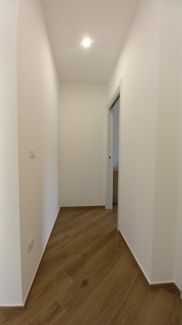 Appartamento con ascensore + garage in zona Via Prenestina - immagine 8