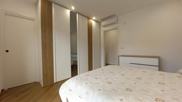 Appartamento con ascensore + garage in zona Via Prenestina - immagine 10