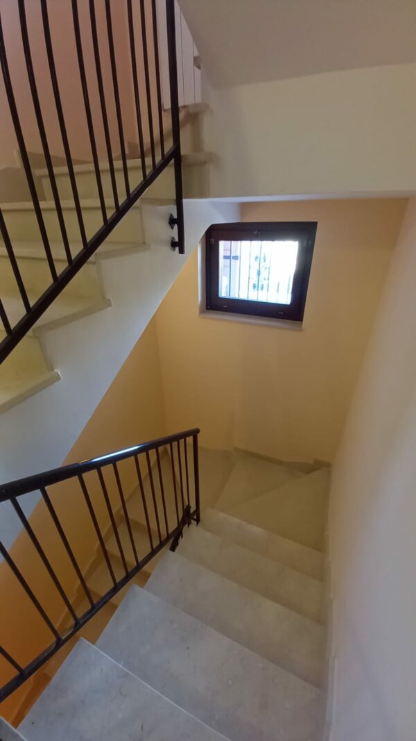 Villa bifamigliare in zona Via San Magno - immagine 17