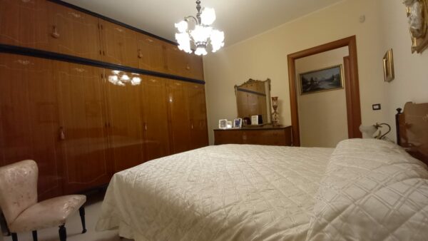 Villa bifamigliare in zona Via San Magno - immagine 6