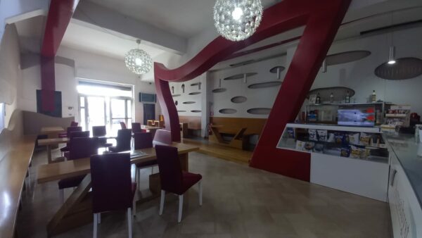 Attività bar in zona Piazza XI Febbraio - immagine 4