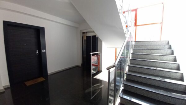 Appartamento in Viale Friuli - immagine 9