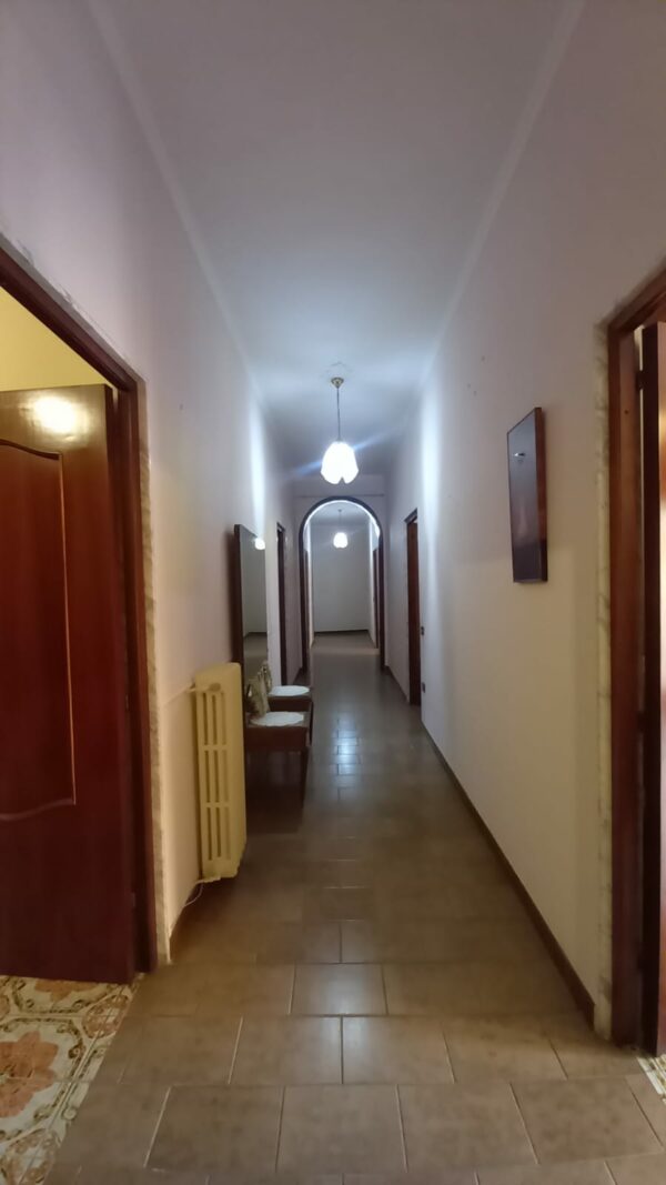 Appartamento in zona Piazza Almirante - immagine 7