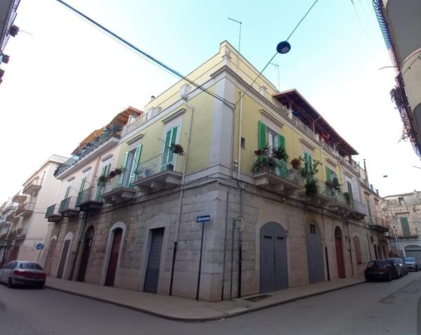 Semindipendente in zona Viale Vittorio Veneto