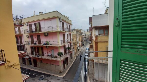 Appartamento in zona Piazza XI Febbraio - immagine 19