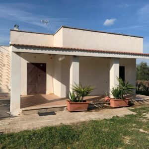 Villino in zona Via Vecchia Terlizzi