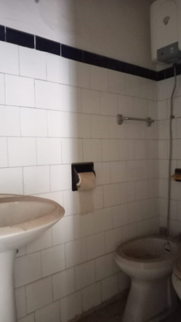 Semindipendente in zona Viale Cadorna - immagine 12