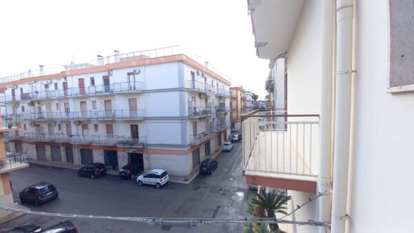 Appartamento in zona Via Castel del Monte - immagine 18