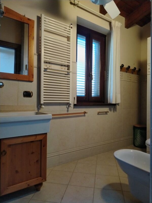 Prestigiosa Villa su II livelli con depandance in zona Via Castel del Monte - immagine 19