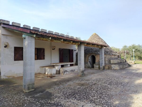 Villino con trullo in zona Contrada San Giuseppe - immagine 11