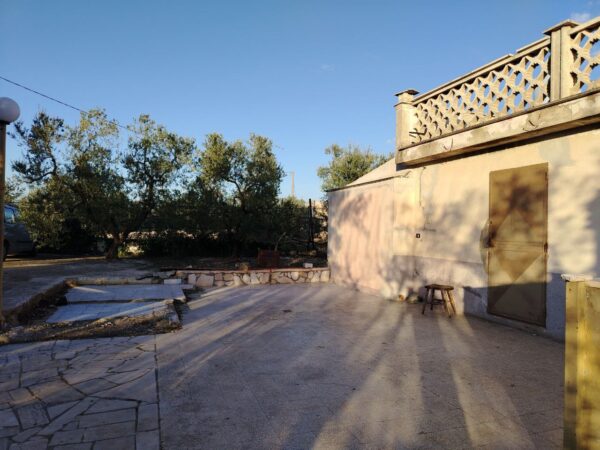 Villino in zona Bracco - immagine 14