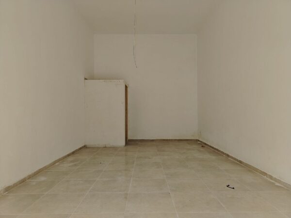 Garage in zona Via di Vittorio - immagine 3