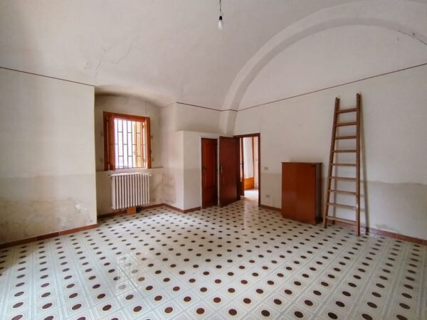 Locale uso abitazione in zona Via Aldo Moro - immagine 13