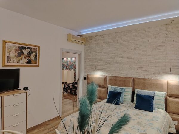 Appartamento in zona Viale Friuli - immagine 15