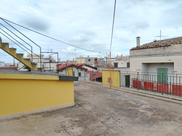 Due appartamenti adiacenti in zona Via Imbriani - immagine 19