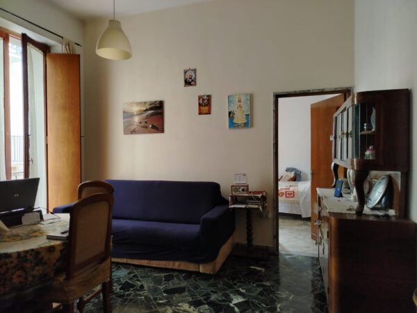 Due appartamenti adiacenti in zona Via Imbriani - immagine 2