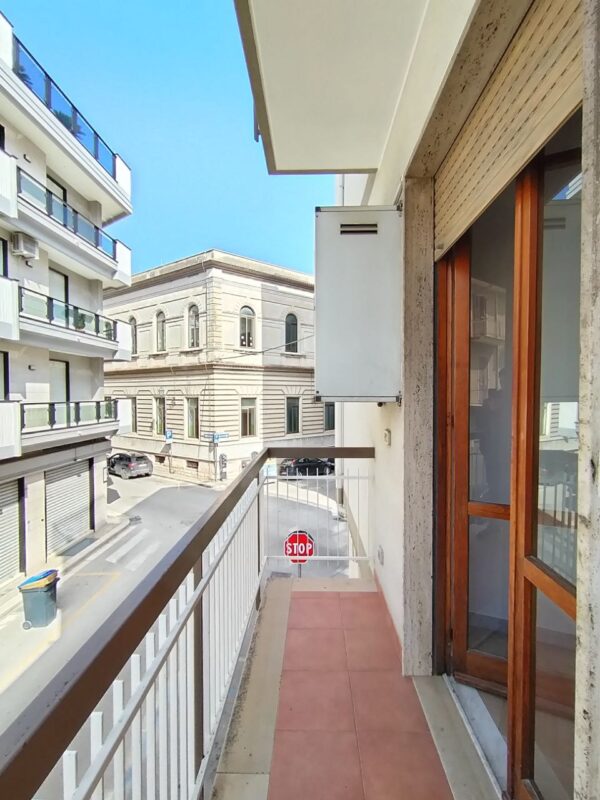 Semindipendente in zona Via Bandiera e Moro (Andria) - immagine 16