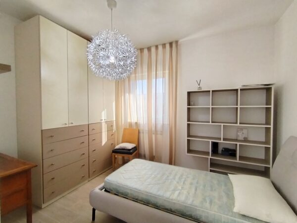 Indipendente in zona Via Sant'Elia - immagine 19