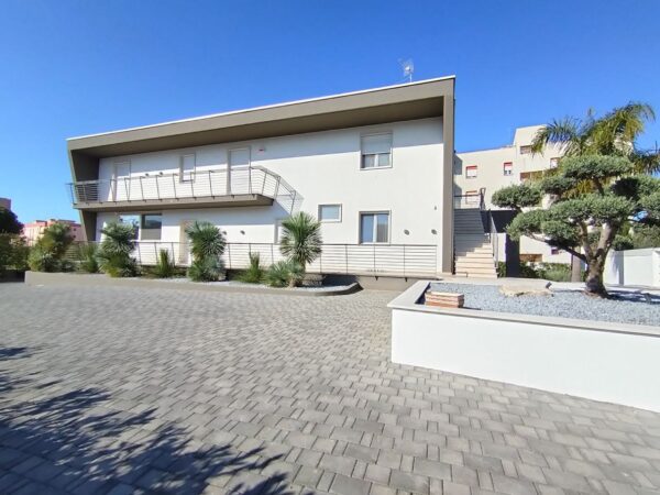 Indipendente in zona Via Sant'Elia - immagine 27