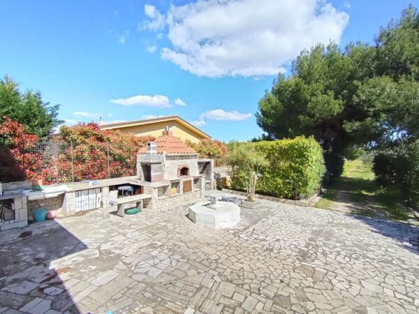 Villino in zona Via Castel del Monte - immagine 12