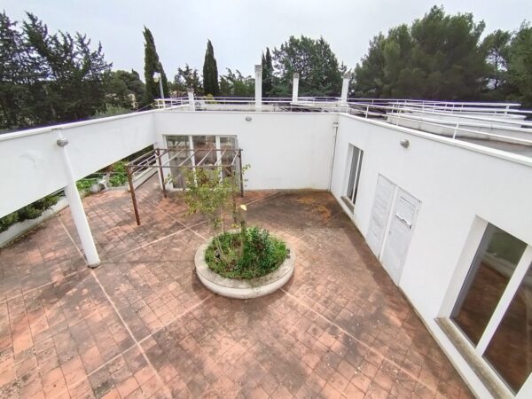 Villa immersa nel verde in zona Calendano - immagine 16