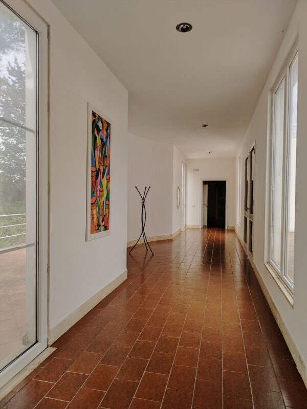 Villa immersa nel verde in zona Calendano - immagine 23